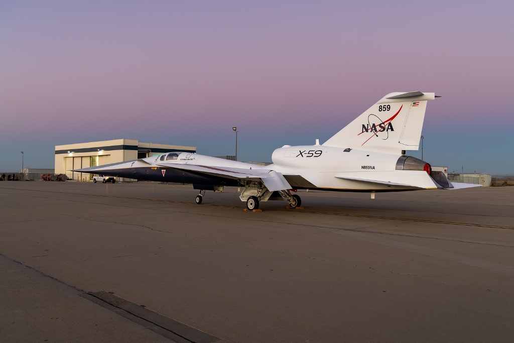La NASA presenta el avión experimental X-59