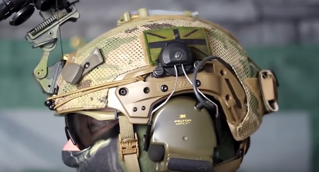 Cómo funciona un casco militar? - Noticias Defensa Vídeos