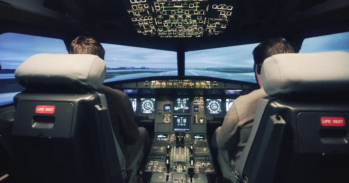 Un simulador de vuelo A320 de GTA recibe la certificación UPRT de