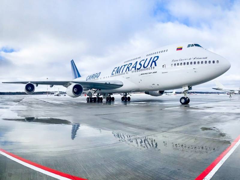 Boeing 747-300M de Emtrasur Cargo