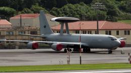 Avin Boeing E-3D MK-1 Sentry RAF ZH-106 en la Isla Los Azores, foto subida en el foro de defensa R&F.