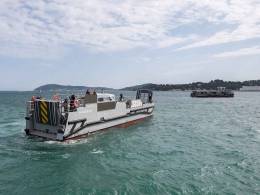 Una de las nuevas EDA-S, la Arquebuse navegando. (foto Marine Nationale)