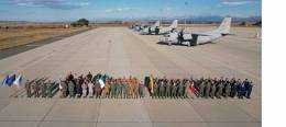 El personal y aviones participantes en el European Spartan Exercise. (foto Ministerio Defensa de Bulgaria)