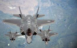 Formacin de tres F-35A de los Estados Unidos. (foto USAF)