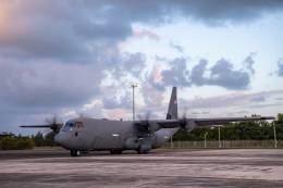 La USAF borra marcas de identificacin de sus aviones de transporte