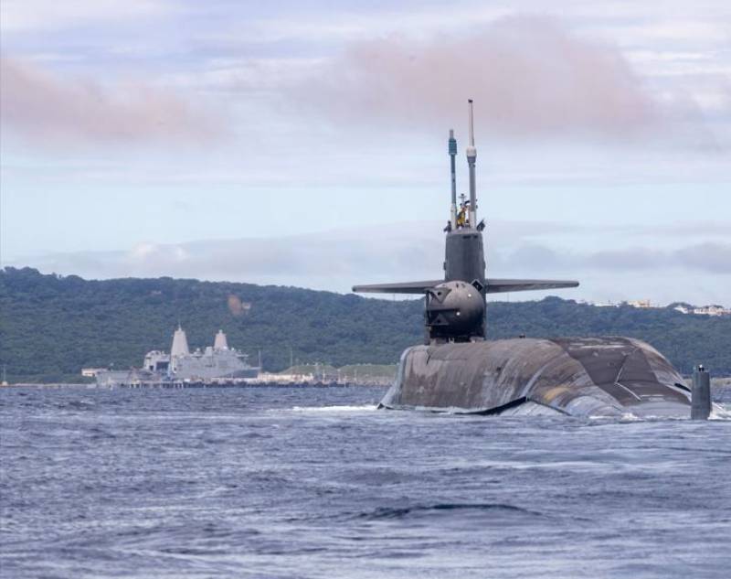 El submarino de la clase Ohio, USS Michigan (SSGN-727). (Foto US Navy)