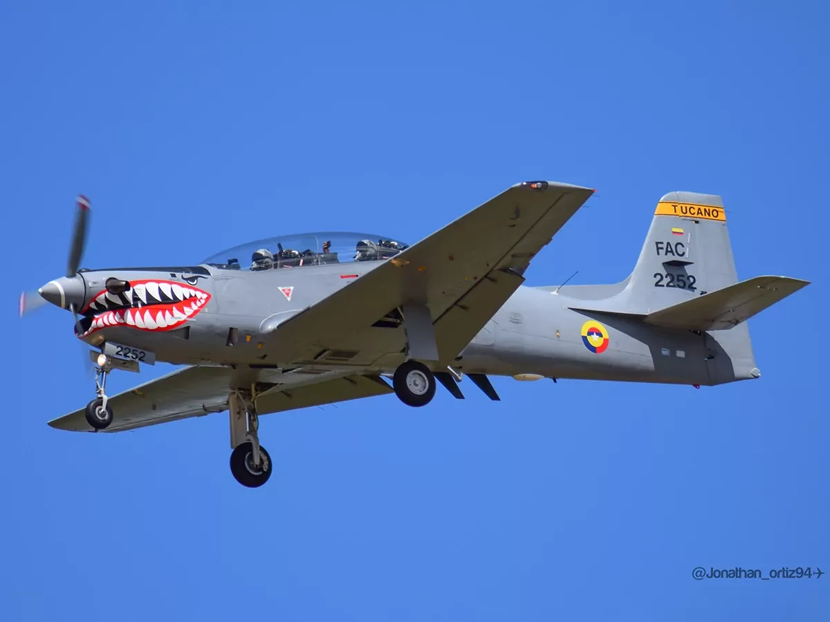 Embraer AT-27M Tucano de la Fuerza Area de Colombia. Foto: Jonathan Ortiz