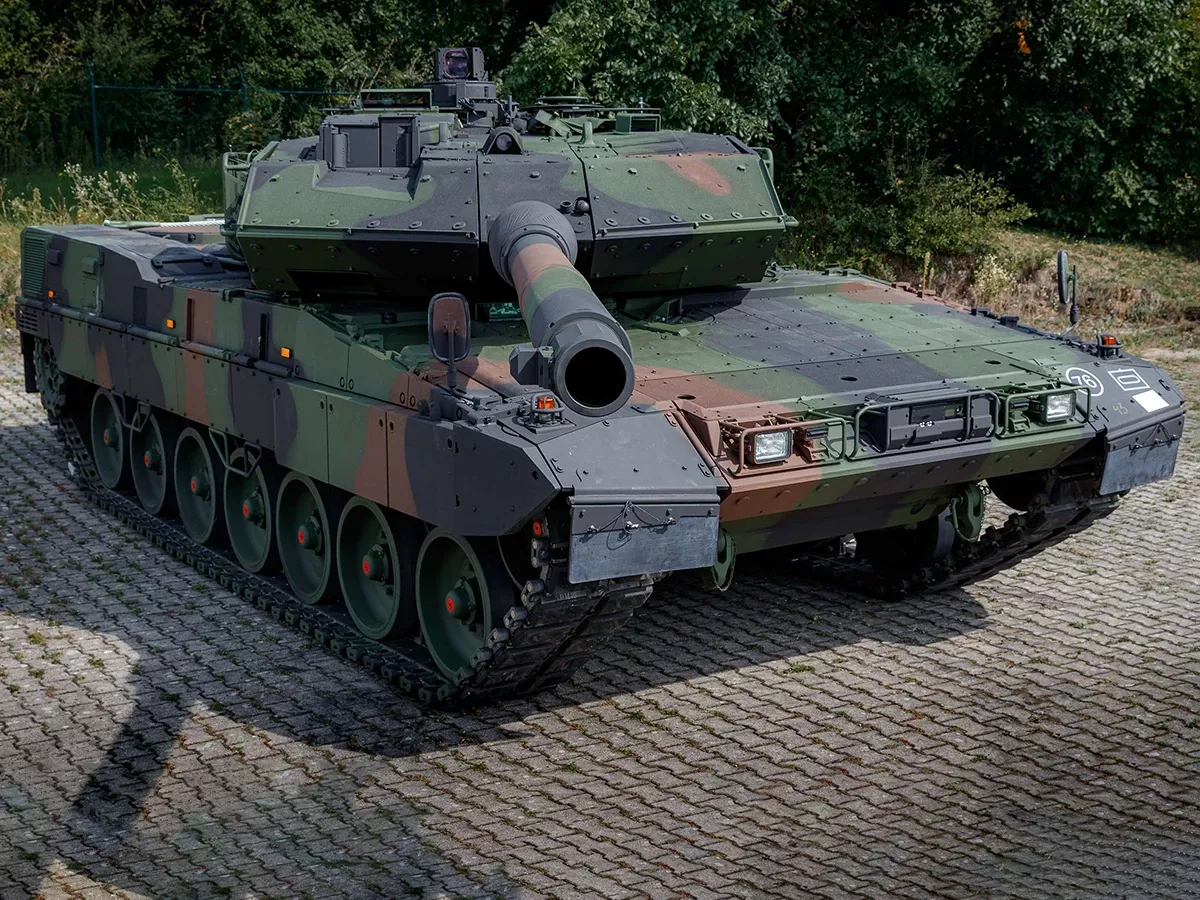 Carro de combate Leopard 2A8.