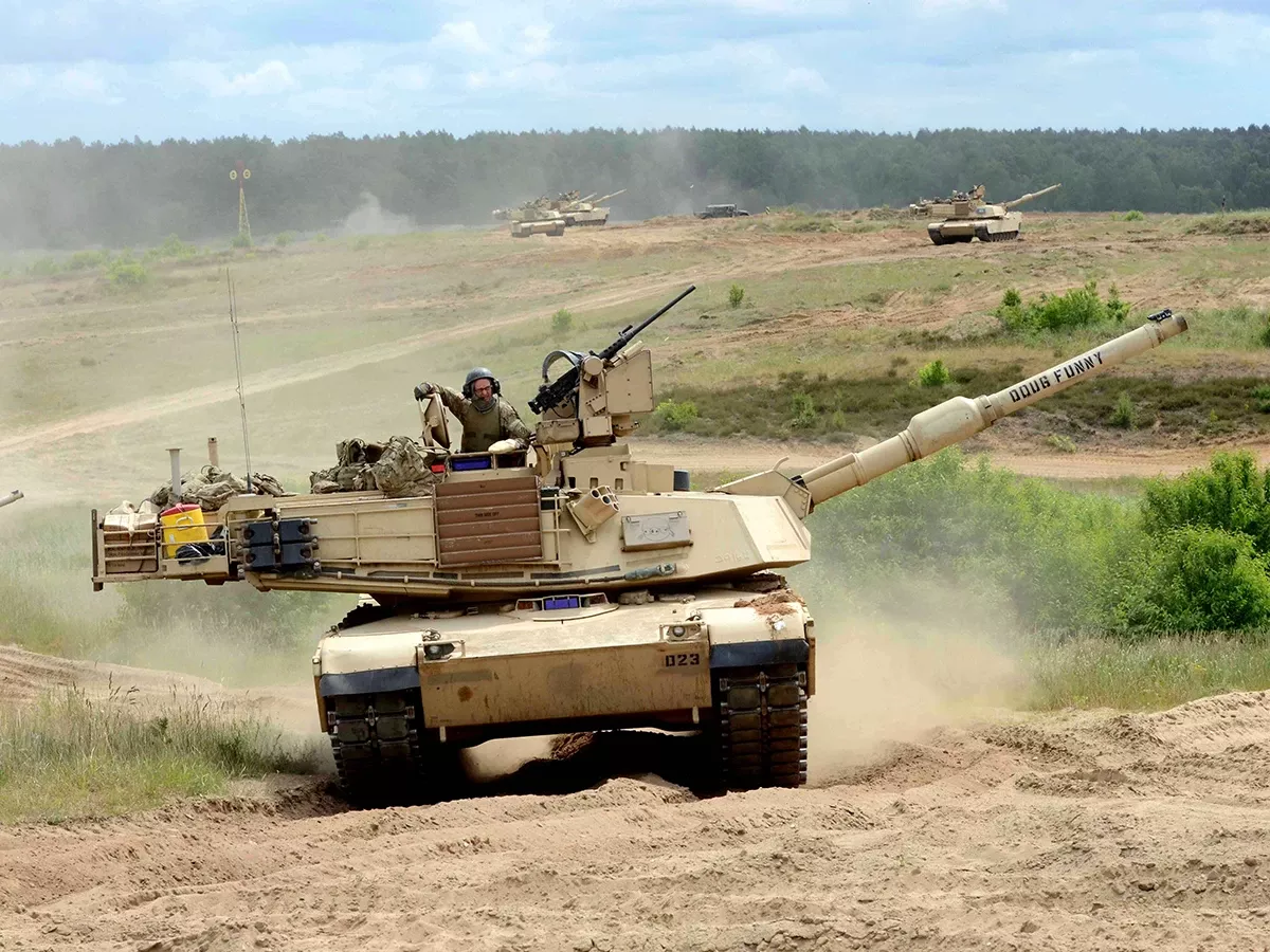 Los M1A2 Abrams de las versiones actuales y futuras no estaran en disposicin de ser llevados con rapidez a un hipottico escenario de enfrentamiento. Foto: US Army