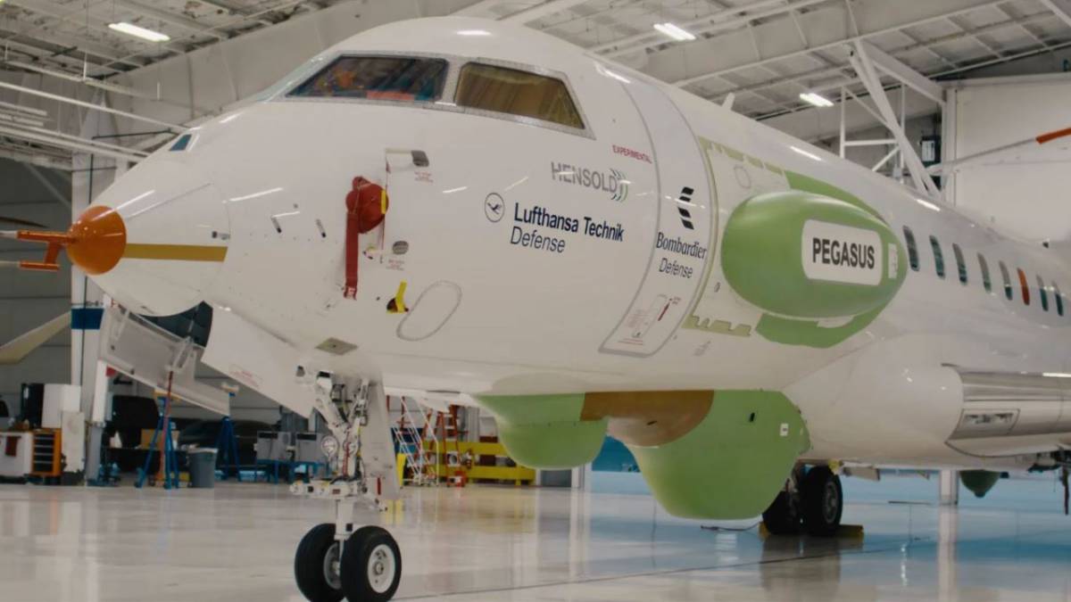 Imagen del primer Global 6000 modificado para portar el sistema PEGASUS. (foto Lufthansa Technik)