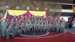 Los nuevos pilotos junto al Alto Mando Militar de la FANB. (Foto: AMB)