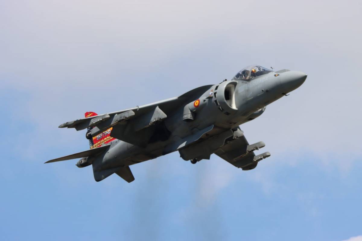 Harrier de la Armada en Air Tattoo