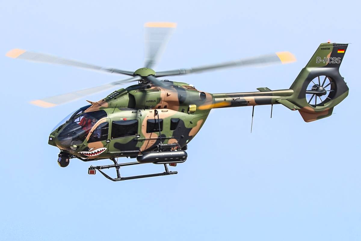 El helicptero H145M que podra dotar a la Aviacin de Ejrcito y la UME. (foto Ruben Galindo)