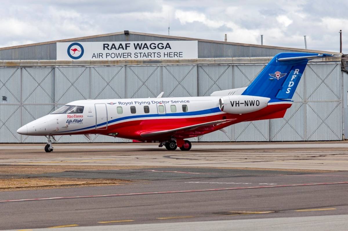 Un PC-24 del Royal Flying Doctor Service of Australia, se puede observar su corto pero robusto tren de aterrizaje que permite tomar en pistas no asfaltadas. (Foto Robert Miers)