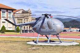 El Hughes-500, que sirvi en la Sexta Escuadrilla, situada en la Escuela Naval Militar de Marn. (foto Alberto Gonzlez Daz)