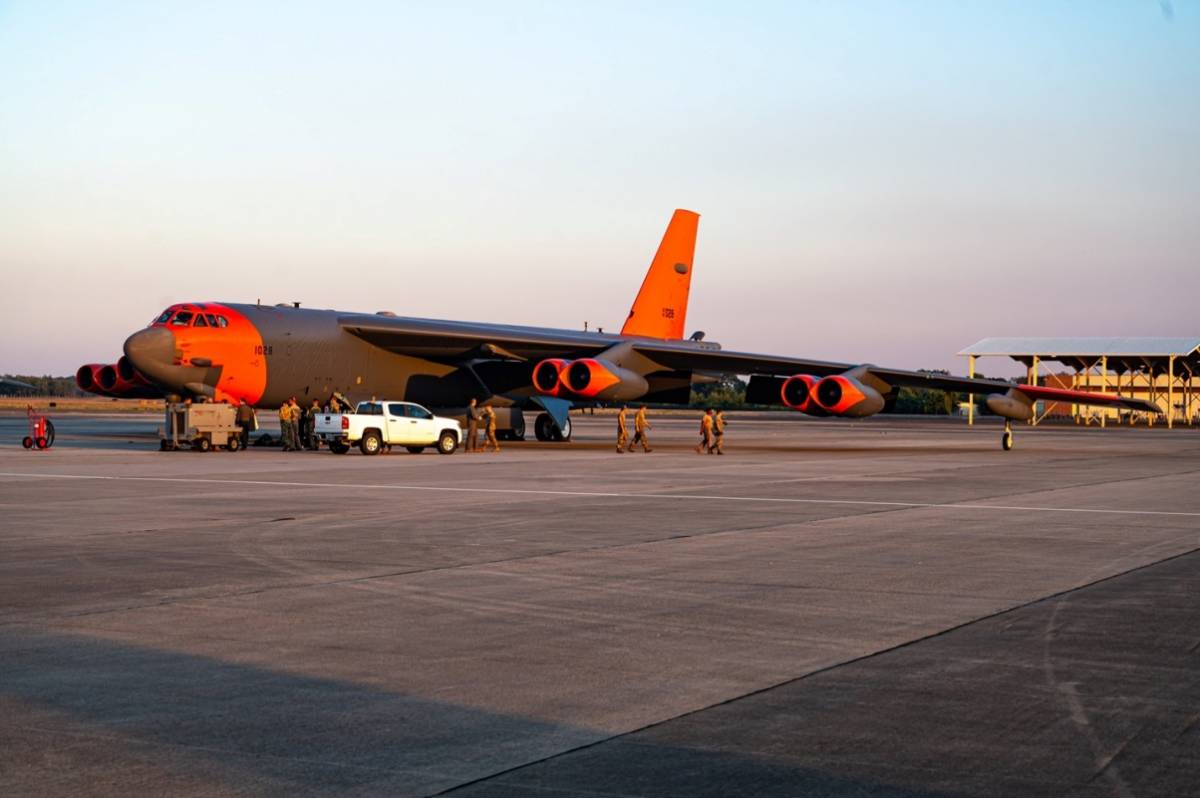 El bombardero B-52H matriculado 61-0028 de la Fuerza Area de los Estados Unidos. (foto USAF)