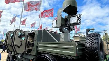 Los sistemas Rapira de Rusia se han mostrado instalados en blindados 4x4 Spartak de tipo medio, aunque pueden instalarse en otros vehculos. (Octavio Dez Cmara) 