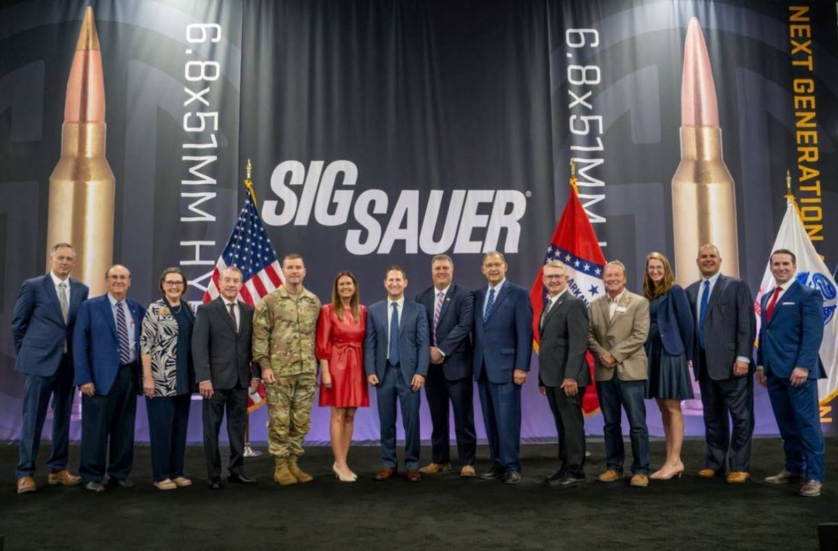 Ceremonia de inauguracin de la nueva planta de Sig Sauer en Arkansas. (SIG SAUER)