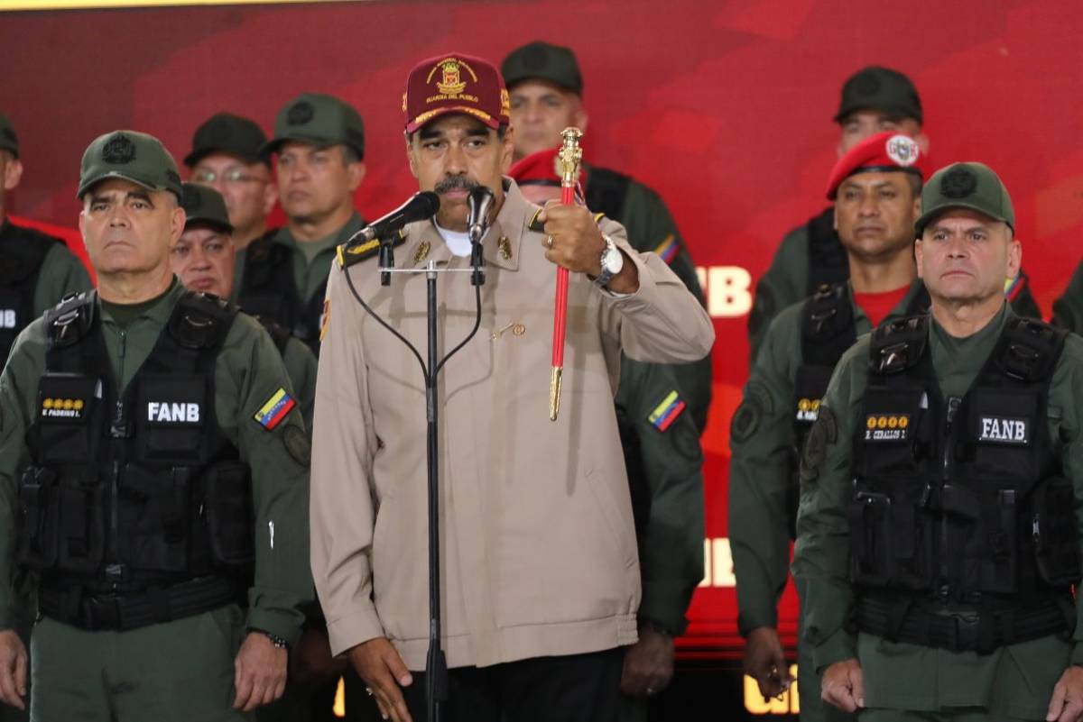 Presidente Nicols Maduro Moros acompaado del Alto Mando Militar. (Foto: Agencia Venezuela News)