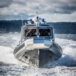 Lancha interceptora SAFE Full Cabin. (Foto: SAFE Boats)