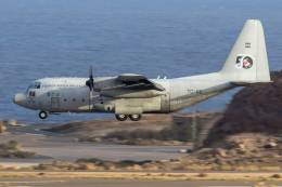 El C-130H Hrcules TC-66 aterrizando en Gando, con el primer F-16 destinado a la Fuerza Area de Argentina a bordo. (Foto Antonio Rodriguez Santana)