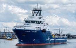 El Ocean Fortune, futuro Cartagena, atracado en la base naval de Rota. (Foto: Armada)