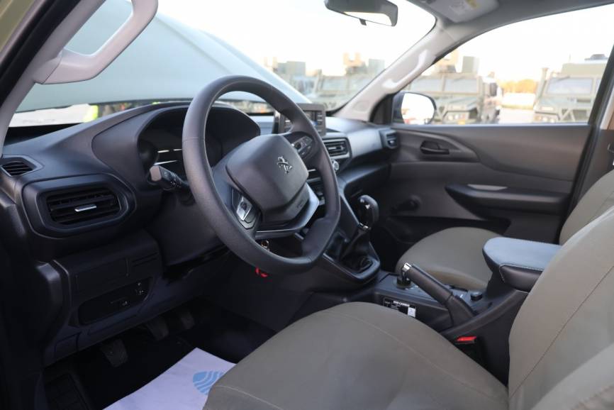 Parte delantera de la cabina del VMTT.