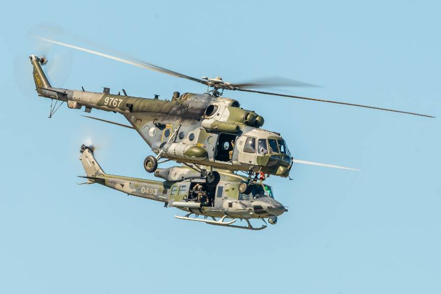 Mi-171Sh/Bell UH-1.