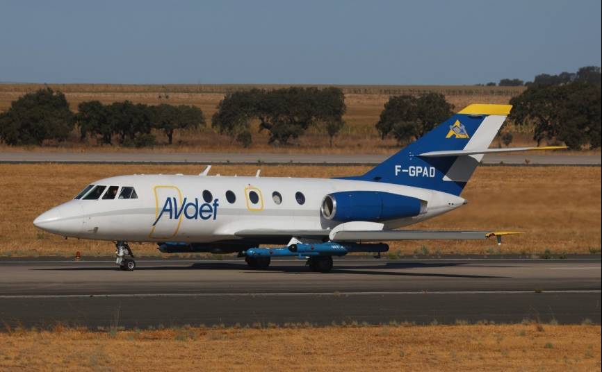 El Dassault Aviation Falcon 20 de la empresa AVDEF, que efectuó funciones de guerra electrónica en el NTM-25.
