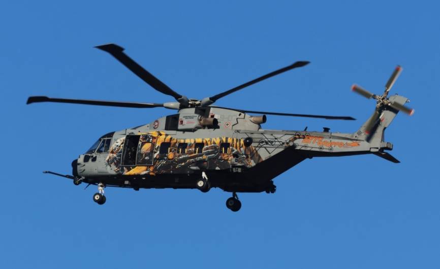 Otro gran trabajo de pintura en un helicóptero, en este caso en un Leonardo HH.101 “Caesar” del XXI Gruppo de la “Aeronautica Militare Italiana”.