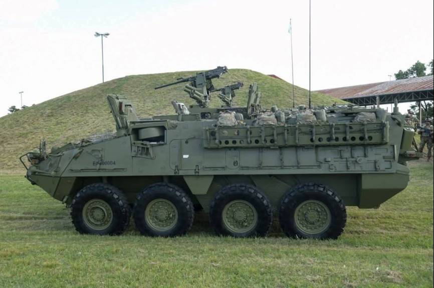 La FDR recibe estas maquinas las primeras para sembrar doctrina operacional.